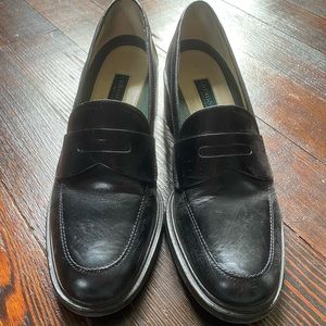 GH Bass Black Leather Penny Loafers Sz 8 M Preppy Low Block Heel